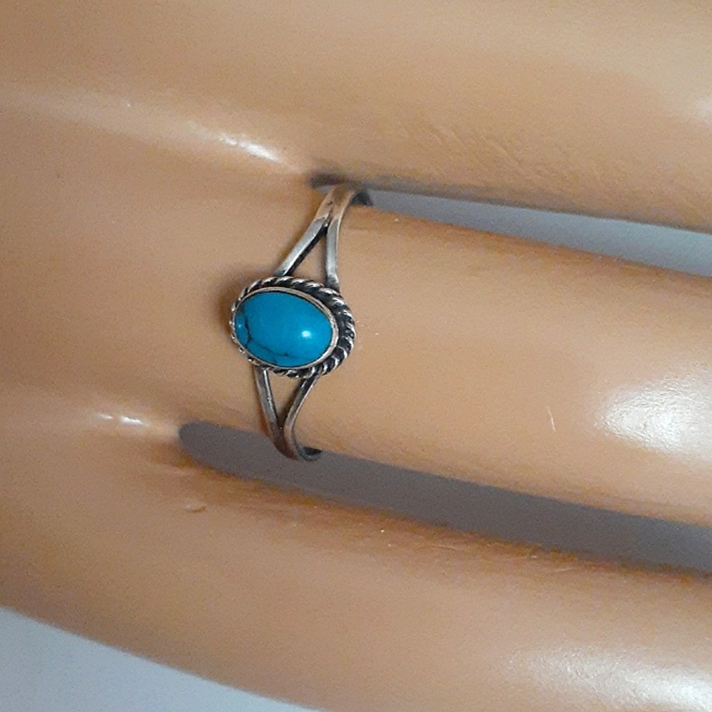 VTG 💙 REAL Native American Navajo Ring